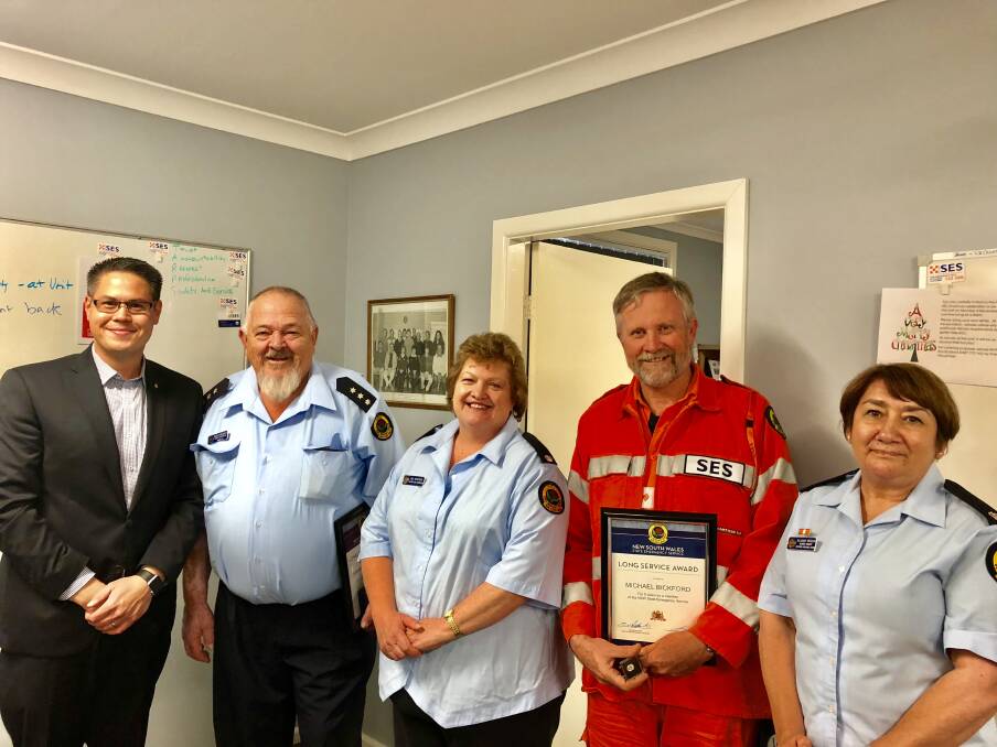 Recognition: Wes Fang MLC, Brian Farnsworth, local controller Ros Bickford, Michael Bickford and Southern Highlands business manager Allanah Modnon. Picture: Contributed.