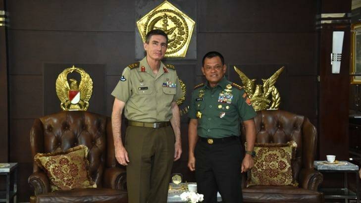 Australian Army Chief Angus Campbell apologises to Indonesian Military Commander General Gatot Nurmantyo in Jakarta. Photo: Supplied