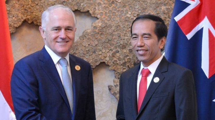 Australian Prime Minister Malcolm Turnbull and Indonesian President Joko Widodo meet on the sidelines of the Association of Southeast Asian Nations summit in Laos on Thursday.