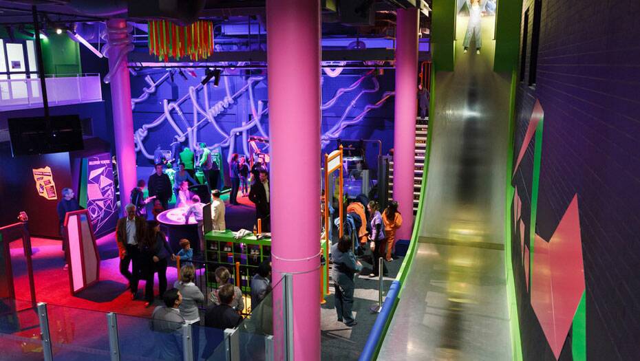 Questacon is an exciting and intriguing concentration of science brought to life in vivid techni-colour. 