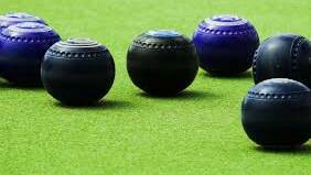 Bowls fours come down to the final ends