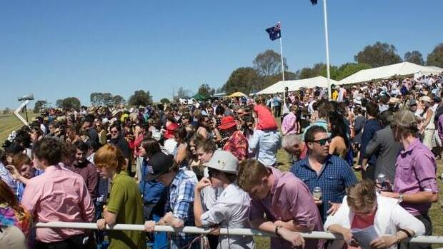 The Harden Picnic races attracts a crowd of around 1000 racegoers each year. Photo facebook.