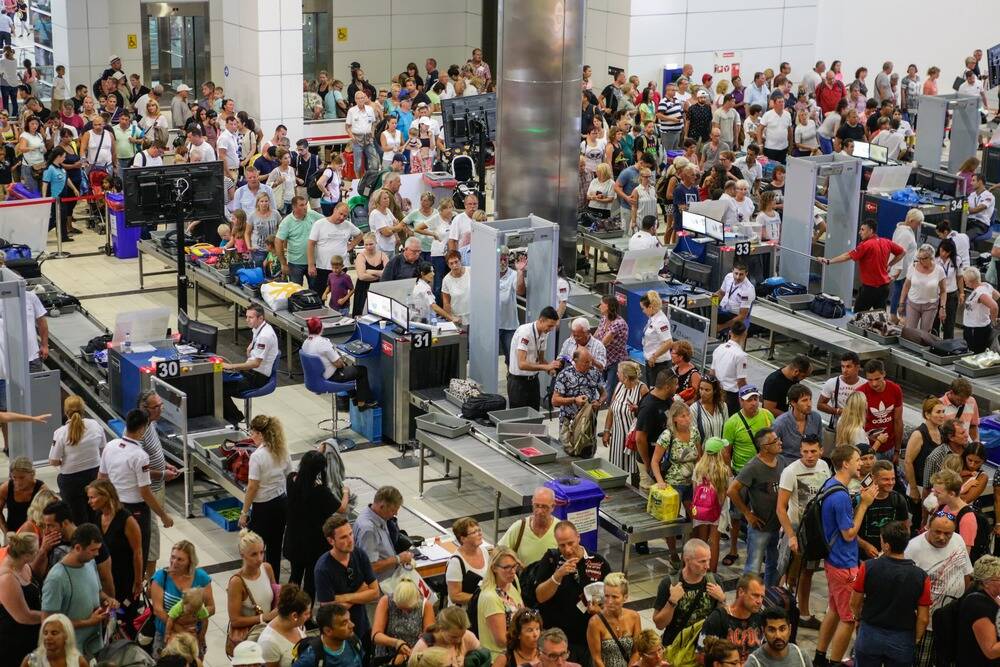 How to avoid airport chaos as passengers brace for Monday nightmare