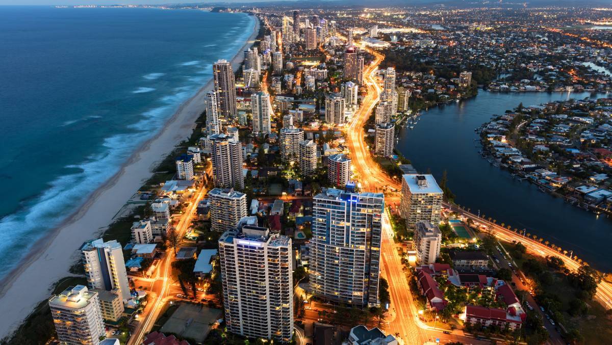 Surfers Paradise: Golden strip has glitz and glamour Surfers Paradise: Golden strip has glitz and glamour