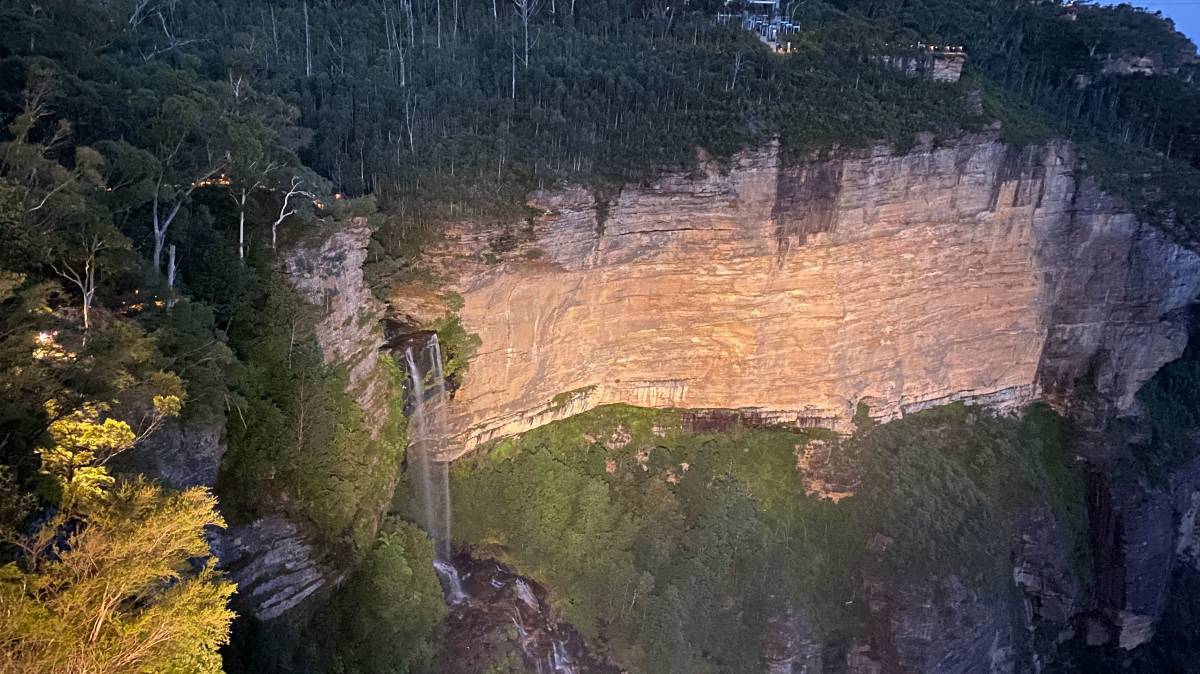 Katoomba Falls Night-lit Walk