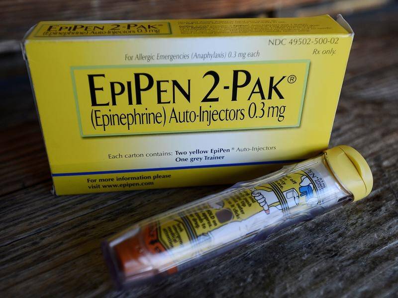 Health Minister Greg Hunt says the EpiPen shortage in April, could have put patients' lives at risk.
