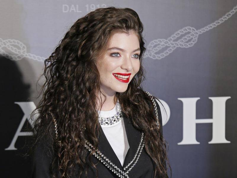 An Israeli court ordered two NZ women to pay damages for persuading Lorde to cancel a concert.