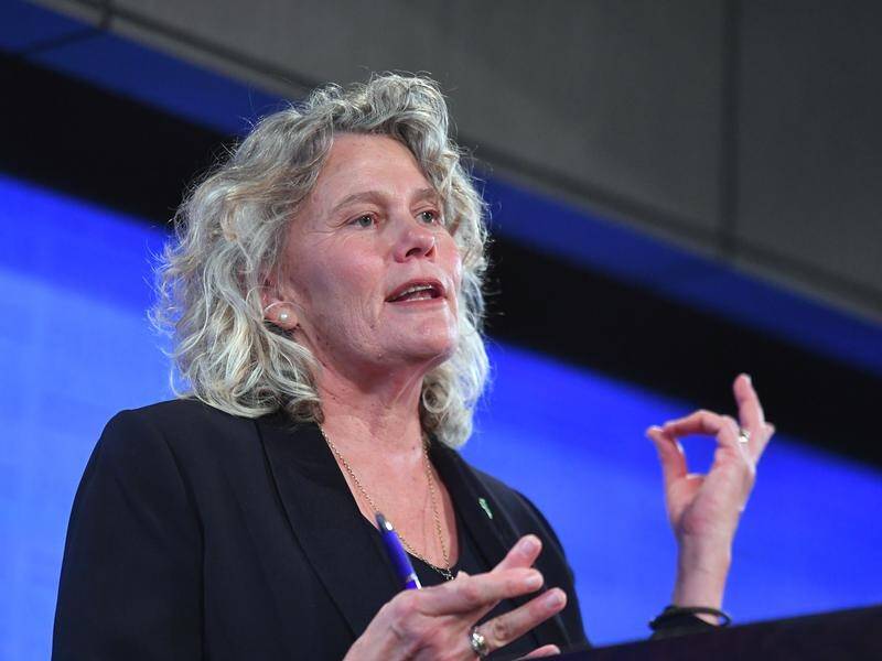 The Farmers Federation's Fiona Simson says it's time to square the ledger on climate change targets.