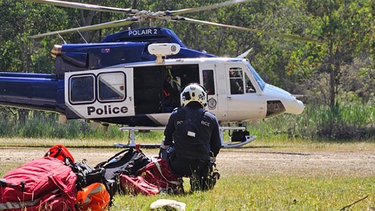 Searchers include police, the SES, national parks and wildlife and ambulance staff and volunteers. (HANDOUT/NSW POLICE) Searchers include police, the SES, national parks and wildlife and ambulance staff and volunteers. (HANDOUT/NSW POLICE)